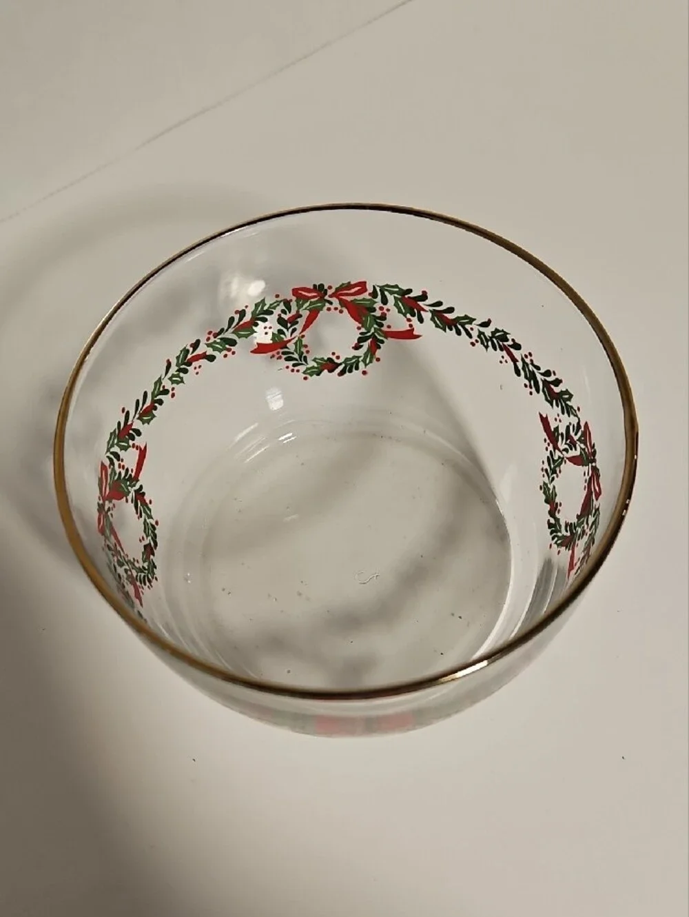 Clear Glass Holiday Bowl with Wreath Motif